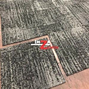Yeşil ve Gri Karo Ofis Otel Halısı Brownie Karo Halı